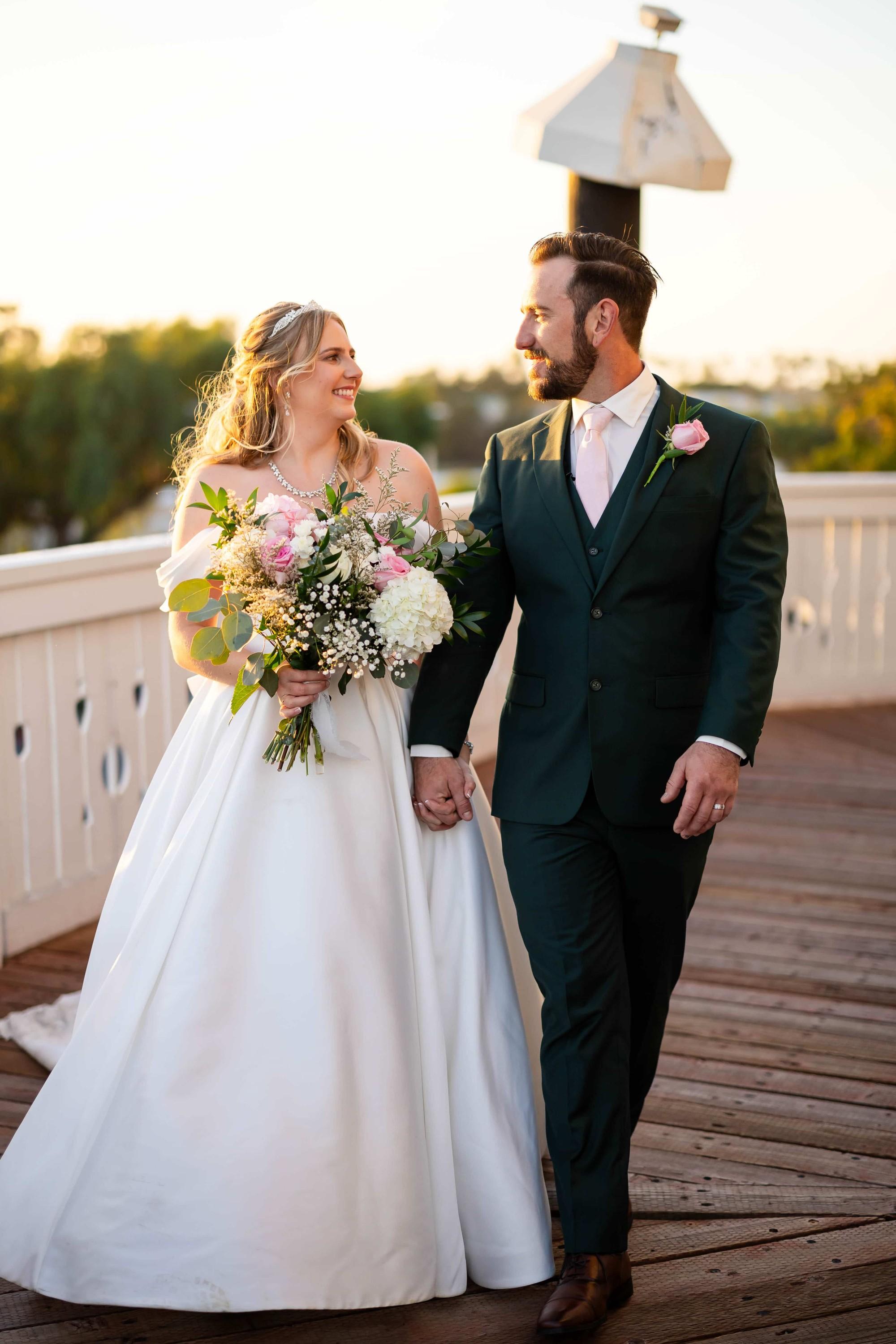 Reilly & Stephan Tie the Knot at the Carlsbad Windmill